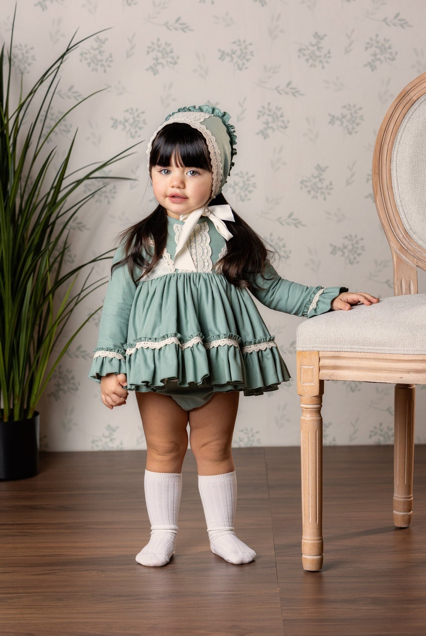 Abuela Tata baby girls sage green Spanish dress with matching bonnet AW26