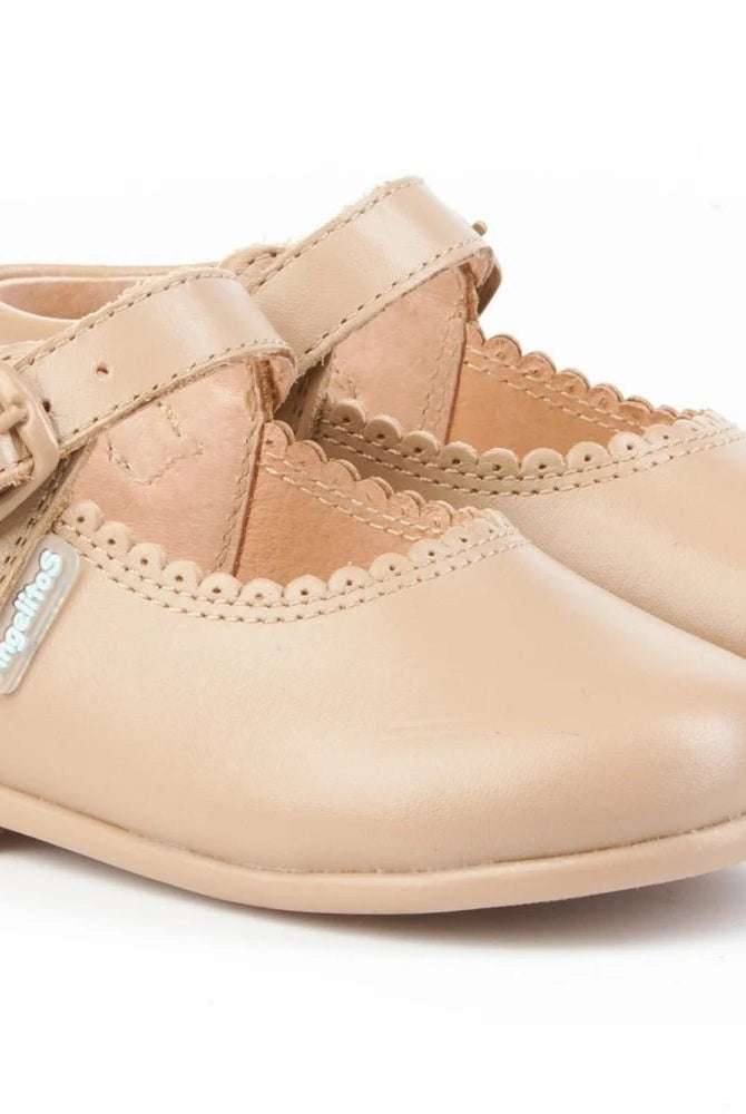 Angelitos Spanish Girls Leather Mary Jane Shoes. Handmade in Spain.