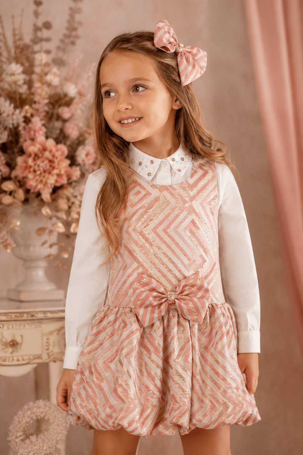 DAGA Girls Sparkle Blush Knee High Bow Socks | AW26 PRE-ORDER