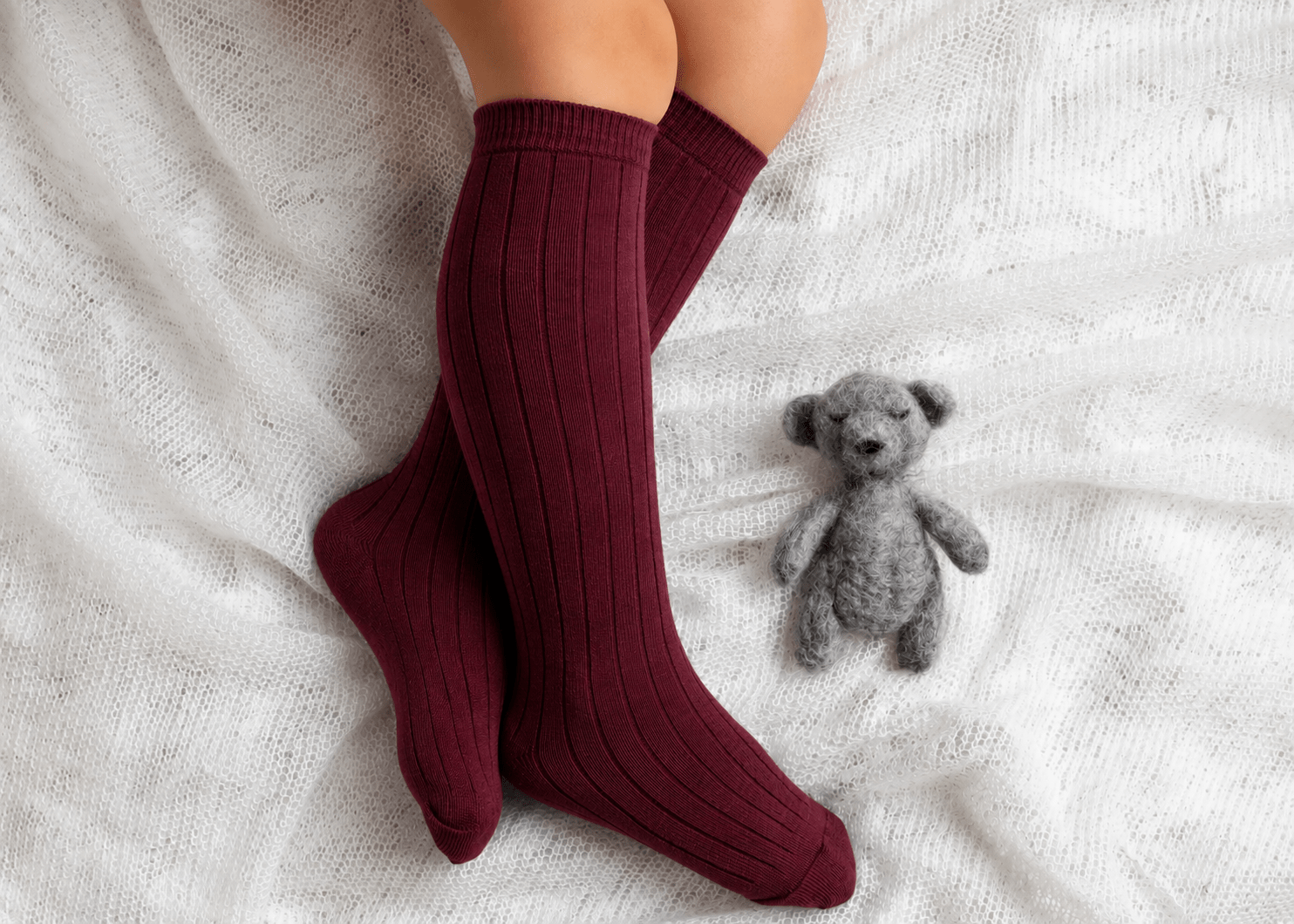 Meia Pata boys burgundy ribbed knee high socks luxury Portuguese boys accessories AW26