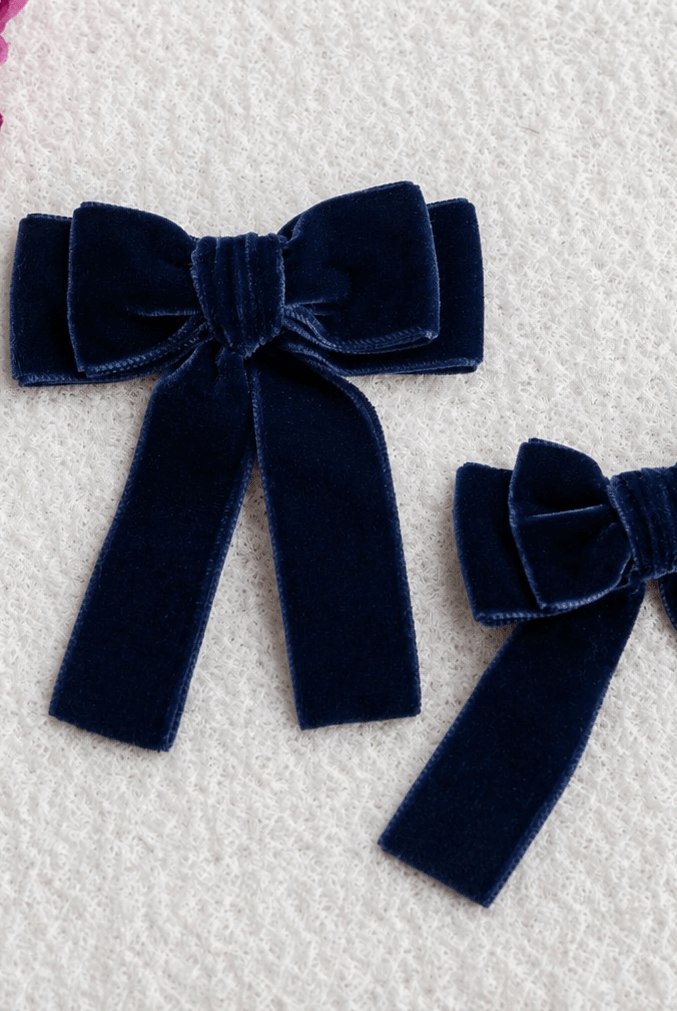 Meia Pata navy velvet hair bow luxury Portuguese girls hair accessory matching Be Chic Navy AW26 Collection