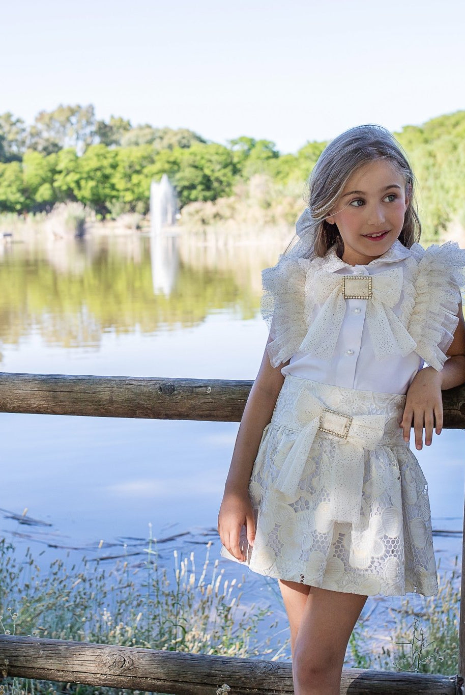Naxos SS26 - Girls White and Gold Embroidered Skirt and Blouse Set
