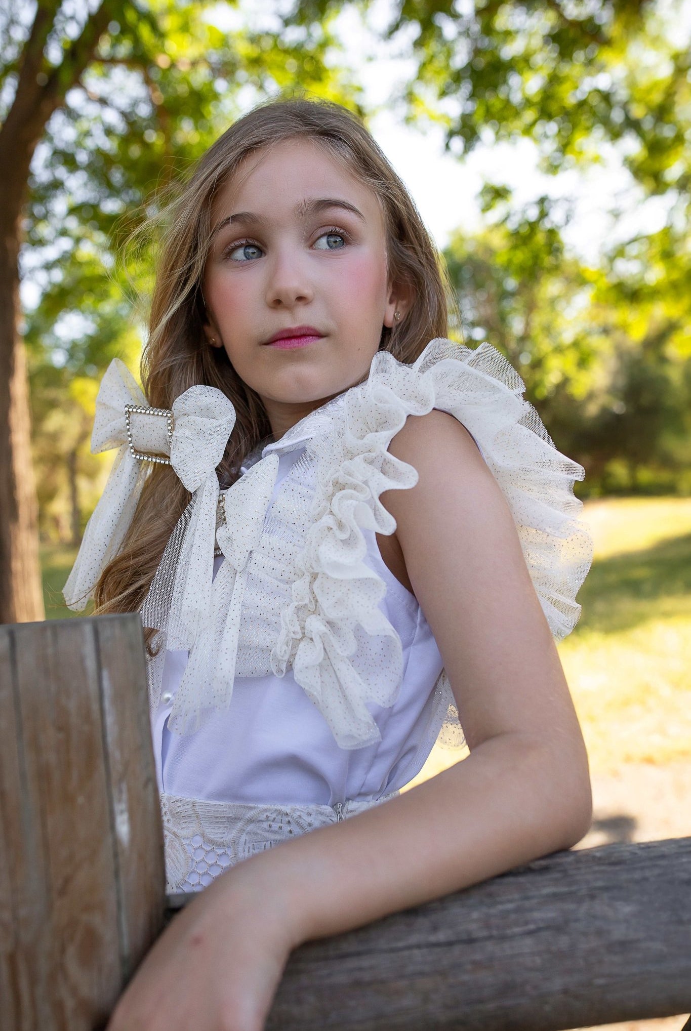Naxos SS26 - Girls White and Gold Embroidered Skirt and Blouse Set