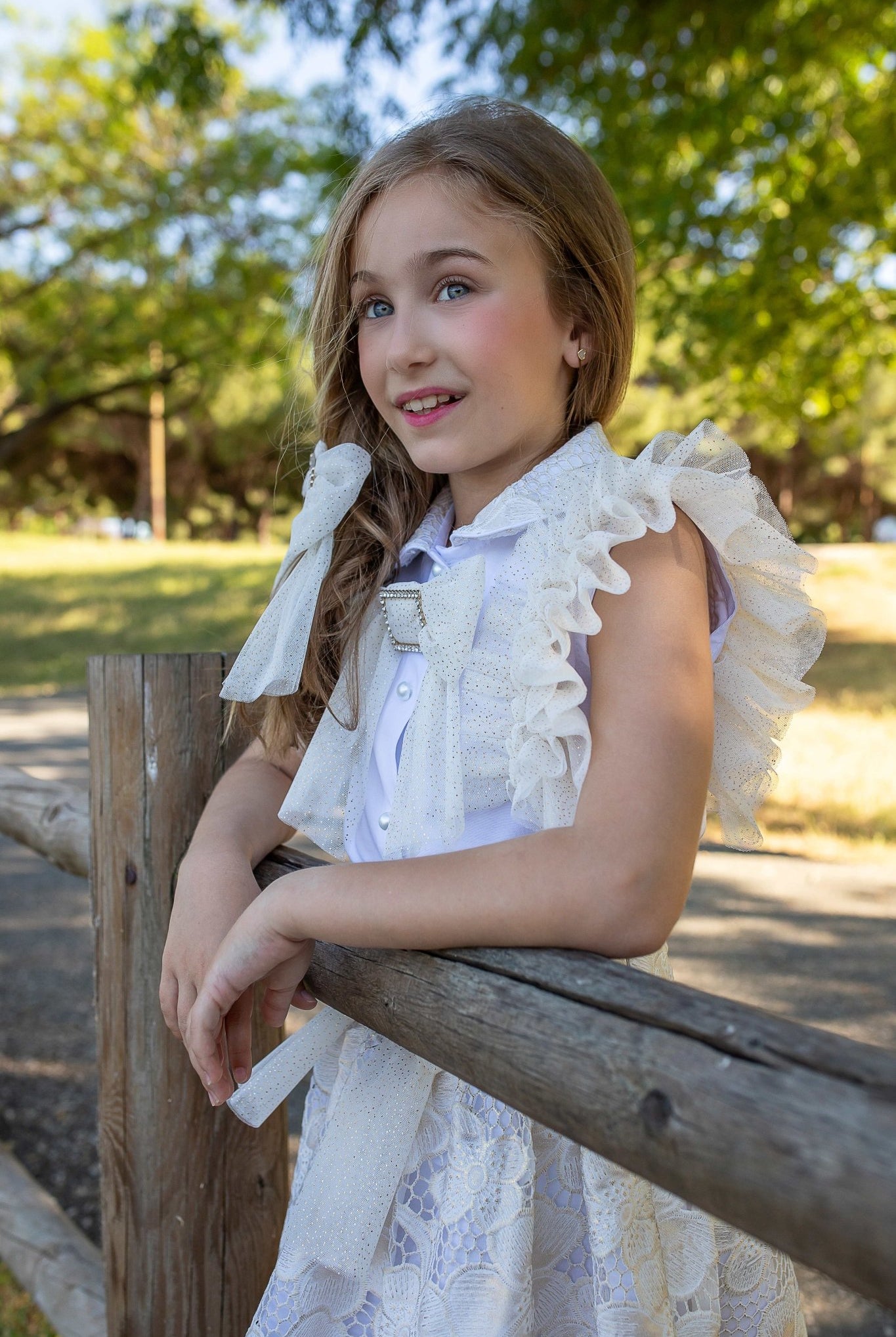 Naxos SS26 - Girls White and Gold Embroidered Skirt and Blouse Set