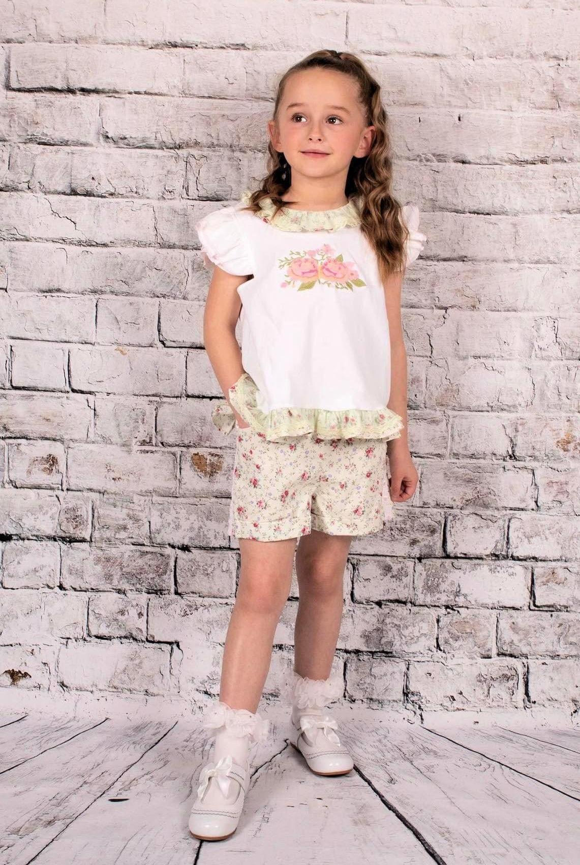 CLEARANCE DEAL - Beau KiD - Girls T-Shirt & Matching Mint Green Floral Shorts Set - Mariposa Children's Boutique