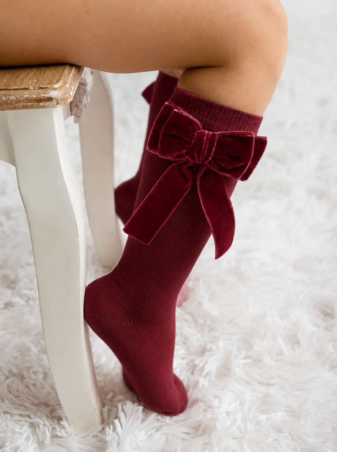 Meia Pata burgundy velvet bow knee high socks luxury Portuguese girls accessories AW26