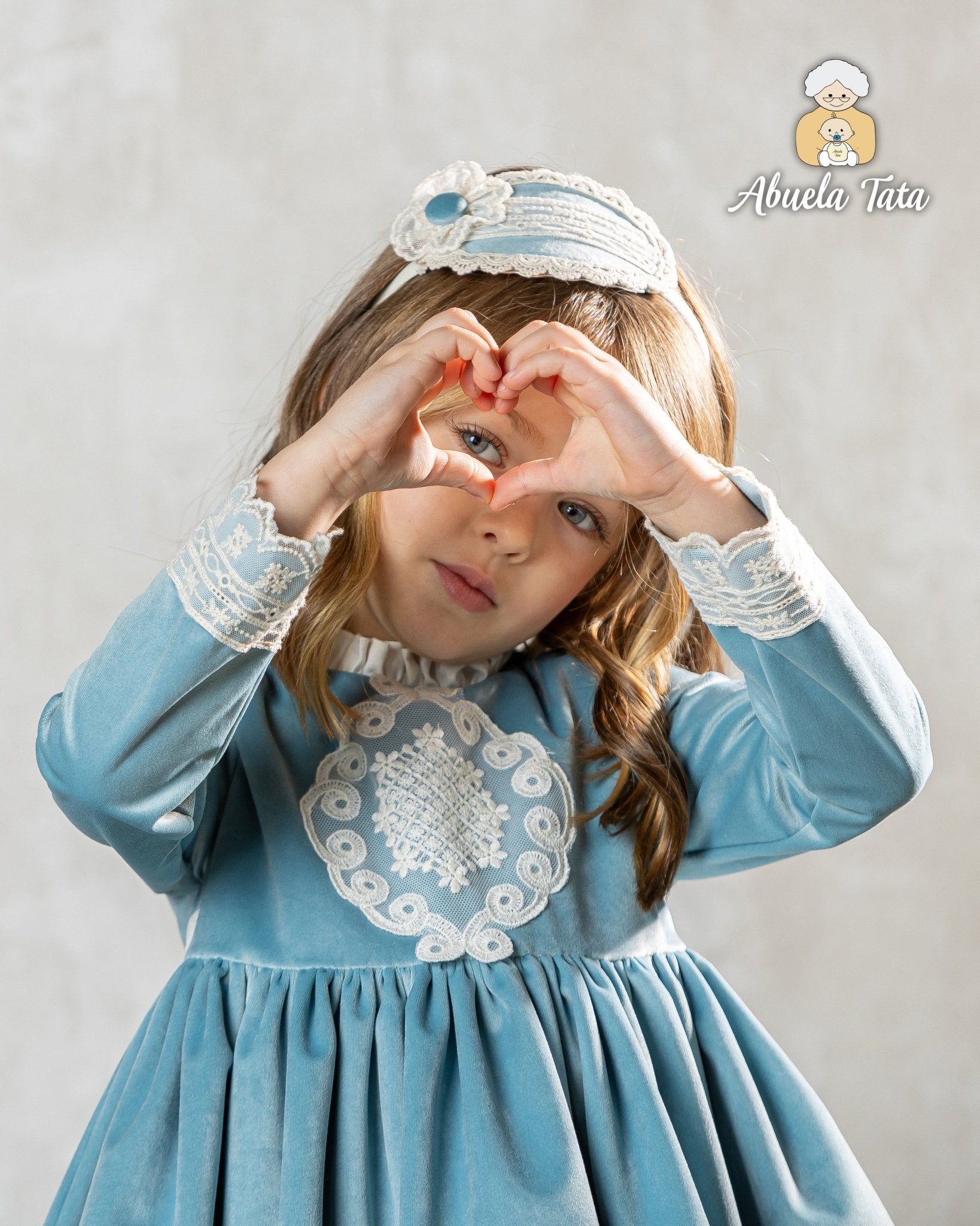 Abuela Tata AW25 - Girls Blue & Cream Dress & Headpiece