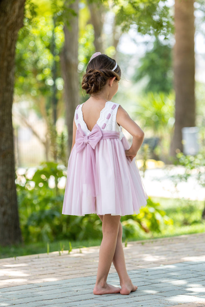 Abuela Tata SS24 - Girls Ivory & Dusky Pink Tulle Dress & Headpiece 360 - Mariposa Children's Boutique