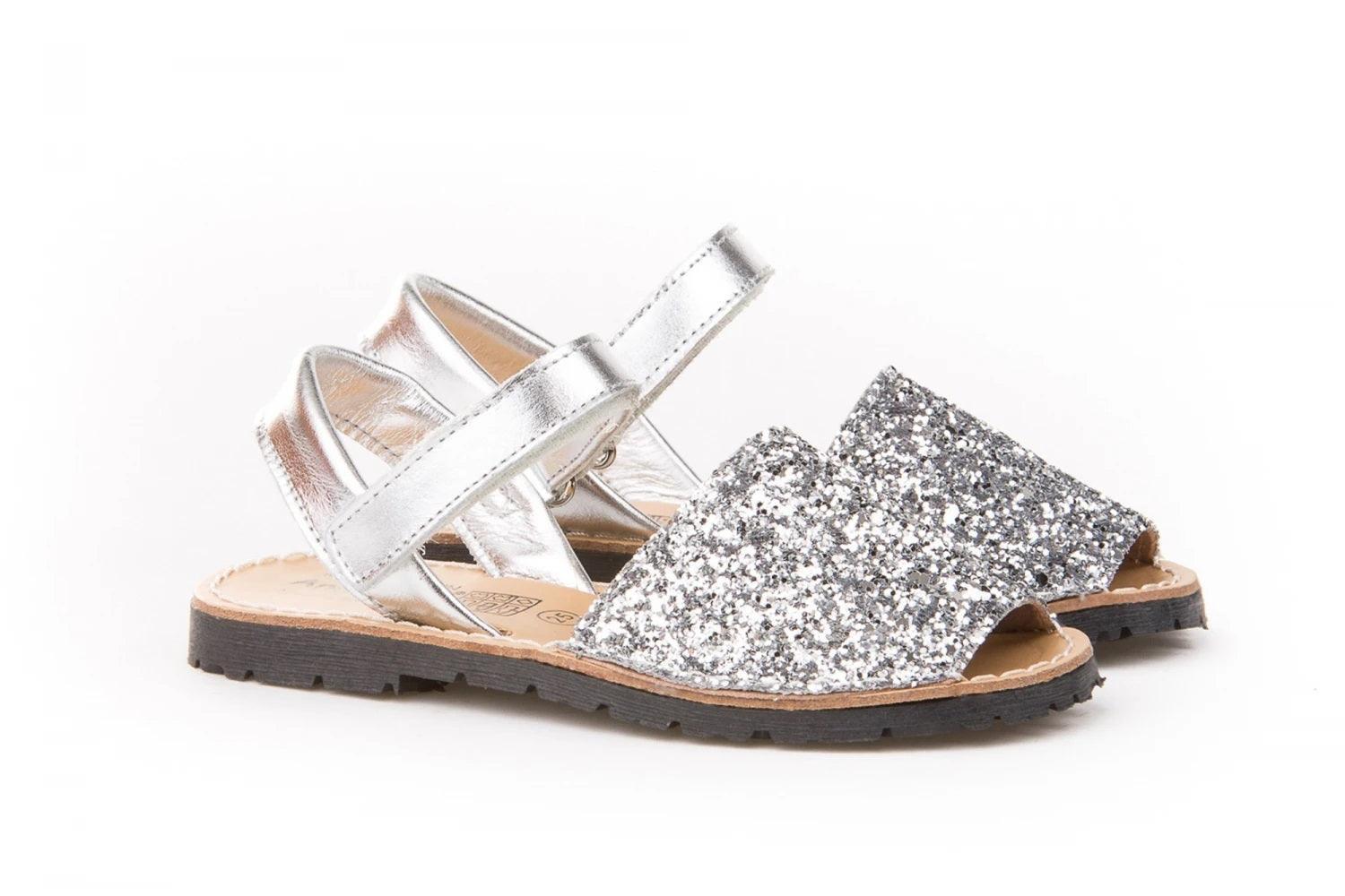 Angelitos - Girls Silver Glitter Leather Menorcan Sandals IN - STOCK - Mariposa Children's Boutique