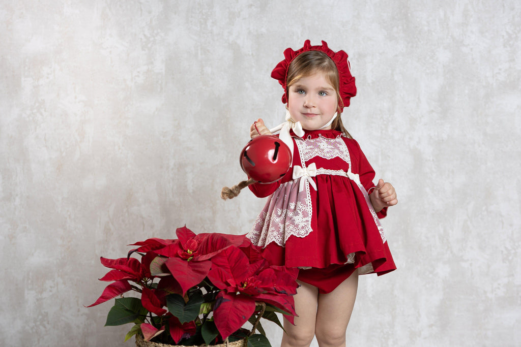 Abuela Tata AW23 - Baby Girls Red & Cream Dress with Matching Knickers & Bonnet - Mariposa Children's Boutique