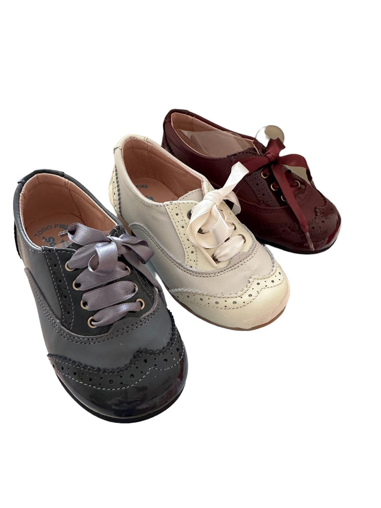 CLEARANCE SALE Angelitos - Girls Grey Lace Tie Shoes In-Stock UK 7 - Mariposa Children's Boutique