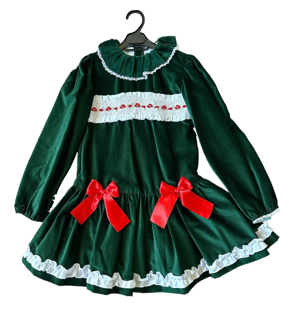 Sonata Infantil - Girls Green Velvet Smocked Front Drop Waist Velvet Dress - Mariposa Children's Boutique