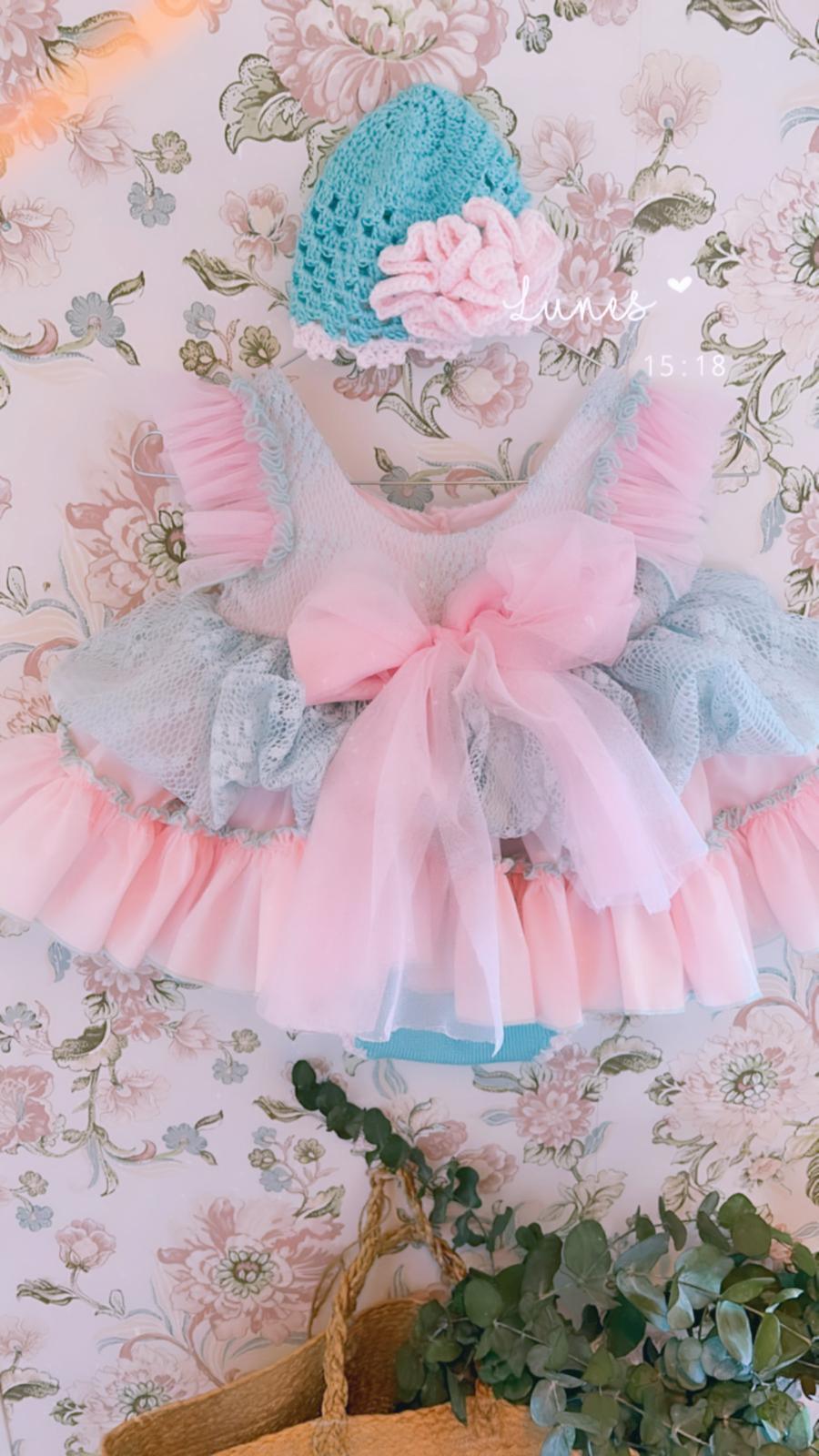 Ela Confeccion AW24 PRE-ORDER - Girls Cristal Dress, Knickers & Hat in Pink & Turquoise - Mariposa Children's Boutique