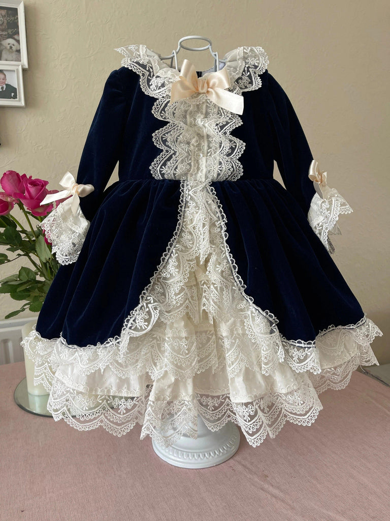 Exclusive Antoinette Navy Velvet Dress Age 3yrs IN-STOCK now - Mariposa Children's Boutique