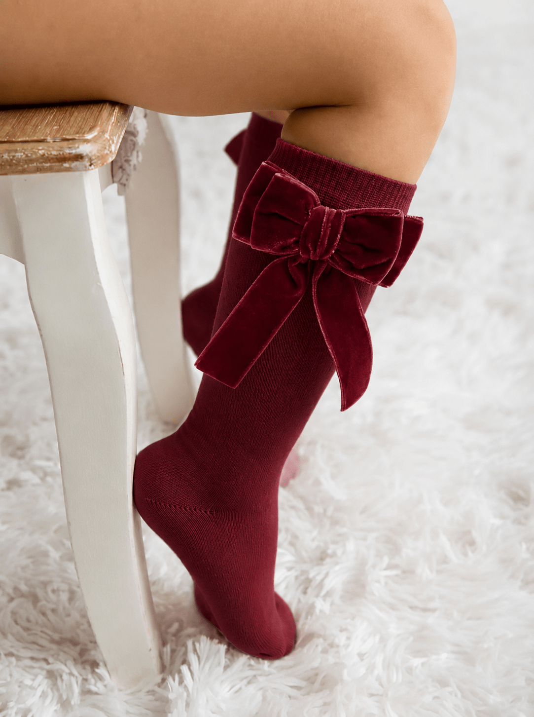 Meia Pata burgundy velvet bow knee high socks luxury Portuguese girls accessories AW26