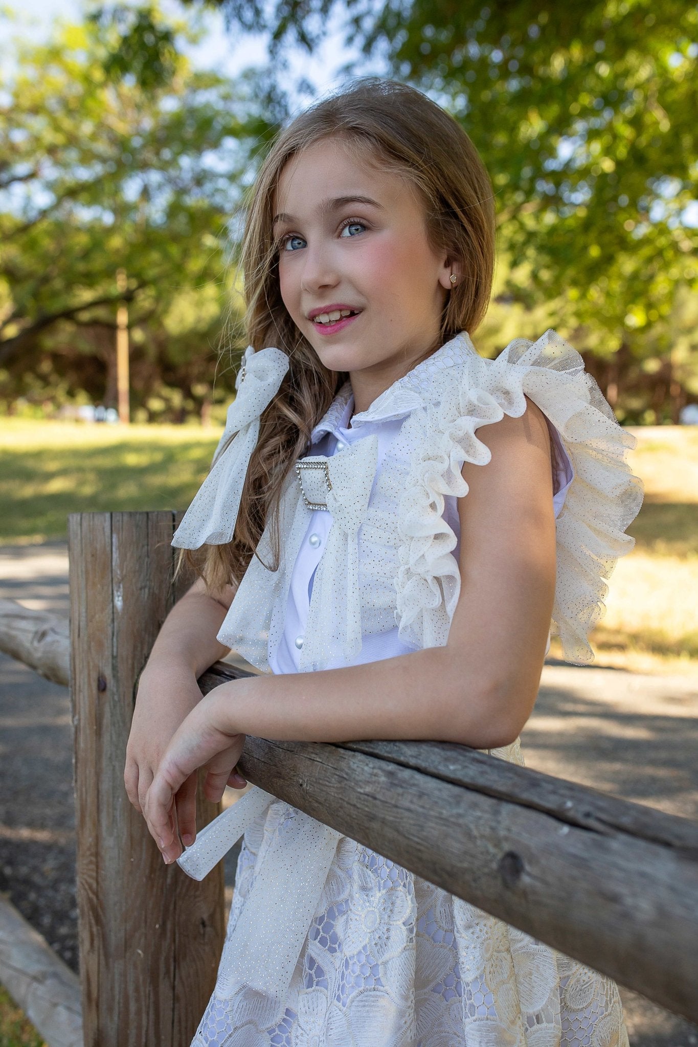 Naxos SS26 - Girls White and Gold Embroidered Skirt and Blouse Set