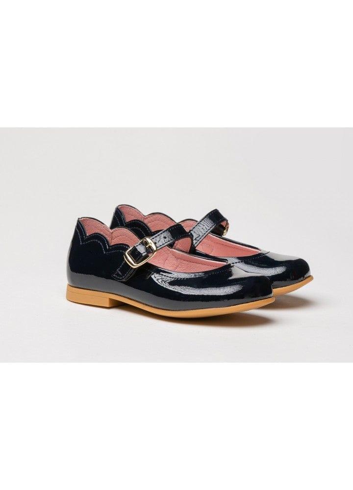 Angelitos AW22 PRE-ORDER - Patent Leather Scallop Edge Shoes NAVY - Mariposa Children's Boutique