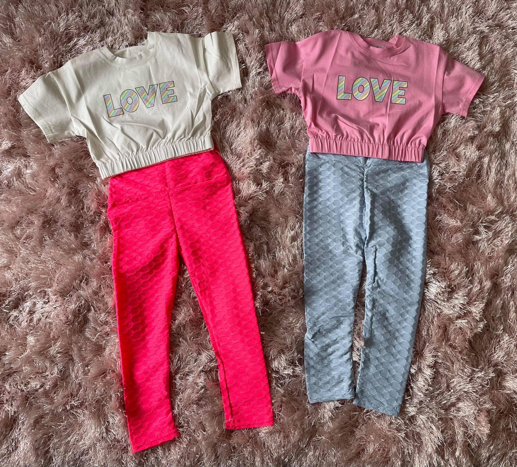 Mariposa Children's Boutique Loungewear Loungewear - Blue Honeycomb Leggings with Pink Love T-Shirt Top