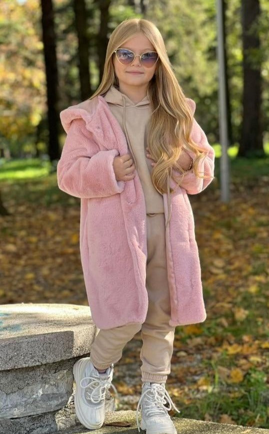 Mariposa Children's Boutique AW22 - Girls Camel Tracksuit with Pink Faux Fur Coat - Mariposa Children's Boutique